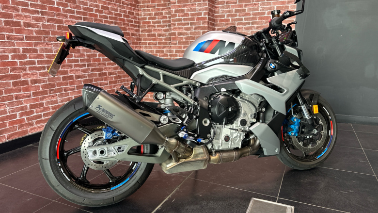 BMW M 1000 R (25MY)